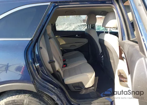 2019 Kia Sorento 2.4L Lx z USA, uszkodzony, nr VIN 5XYPGDA36KG552156